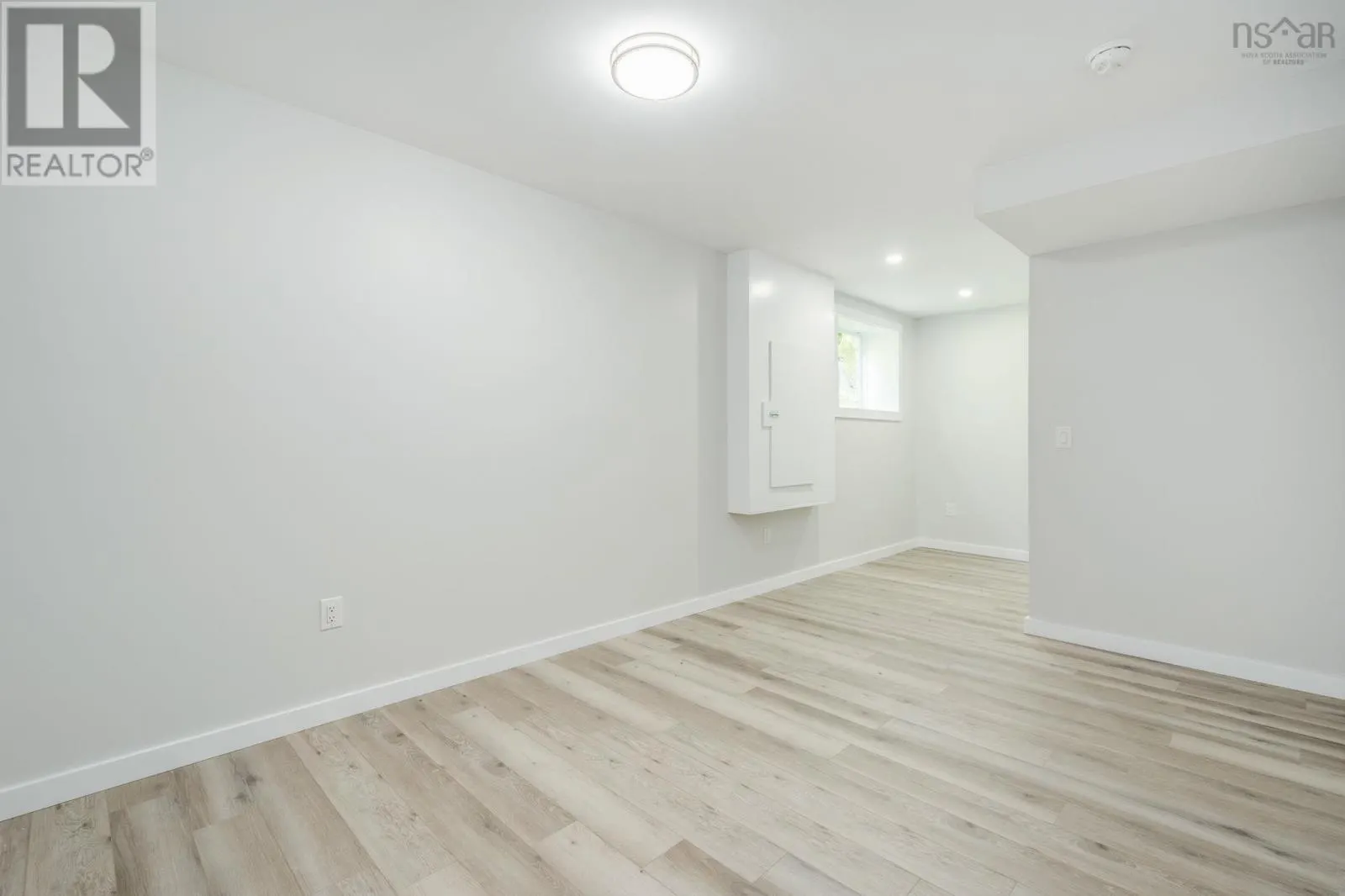 27 Meadowview Drive