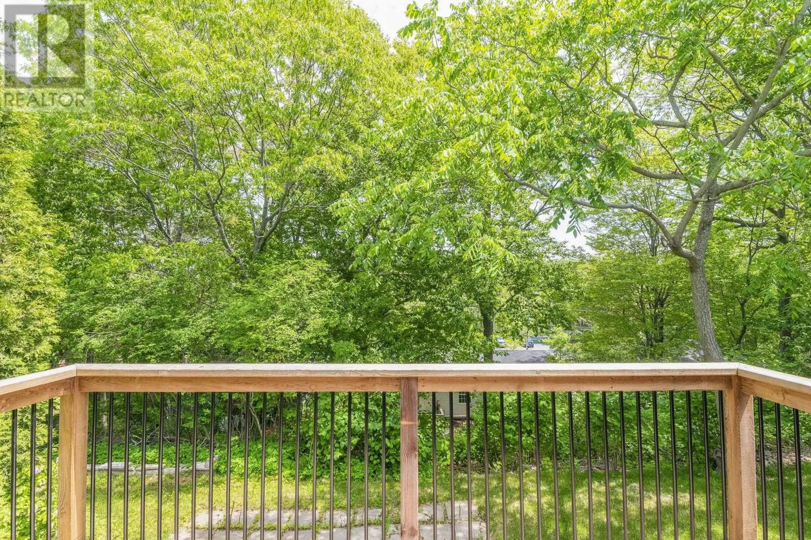 27 Meadowview Drive
