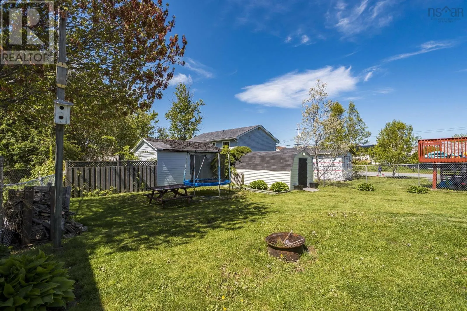 252 Melrose Cres