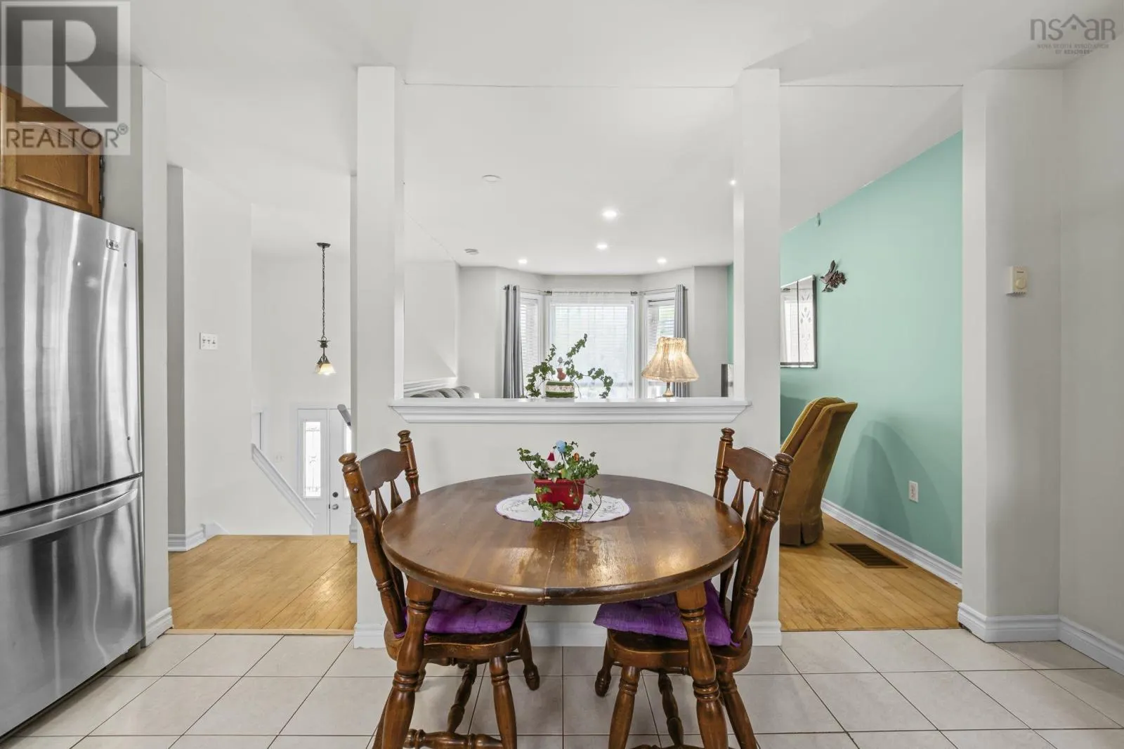 252 Melrose Cres