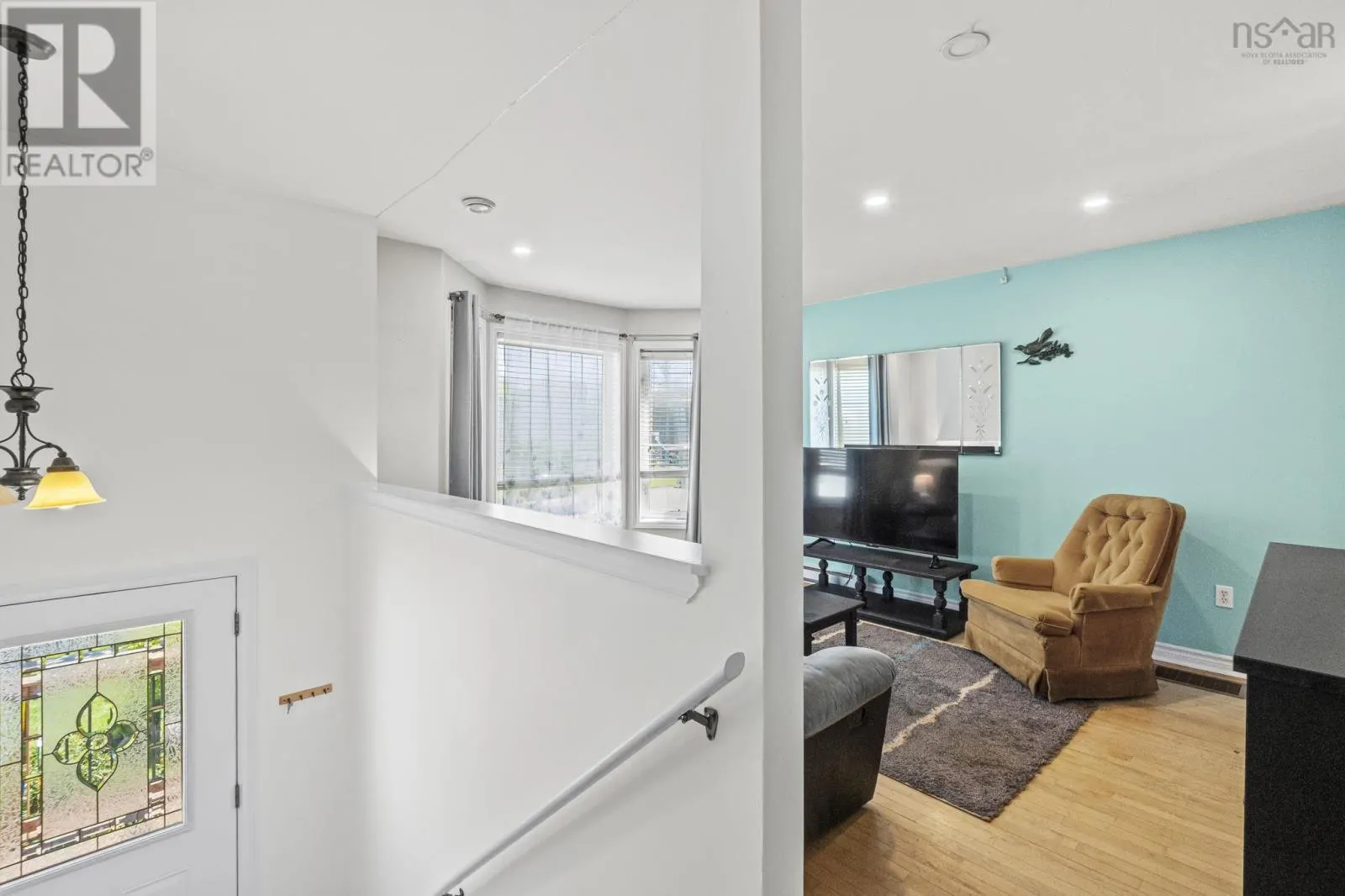 252 Melrose Cres