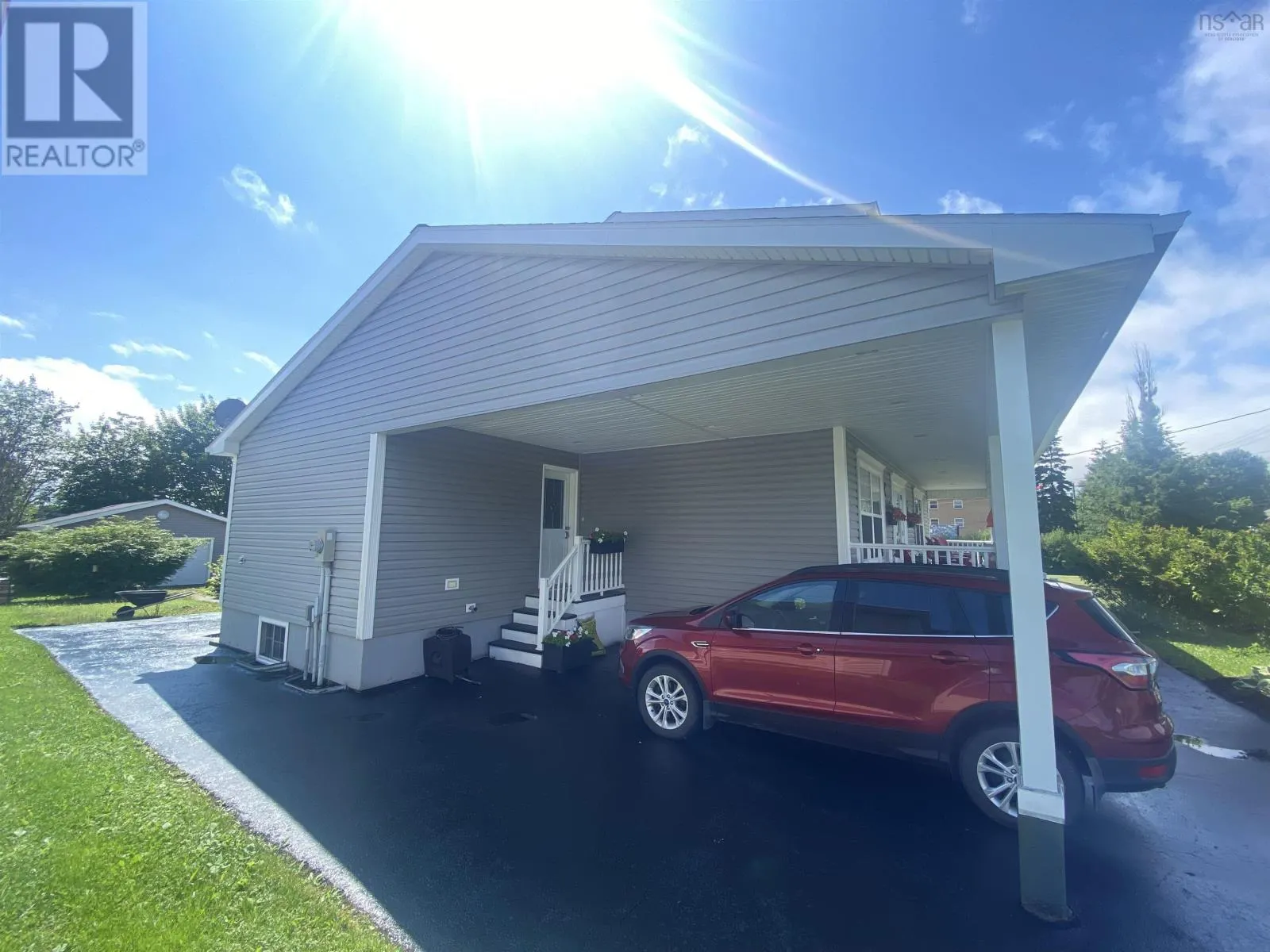 707 Bernard Street