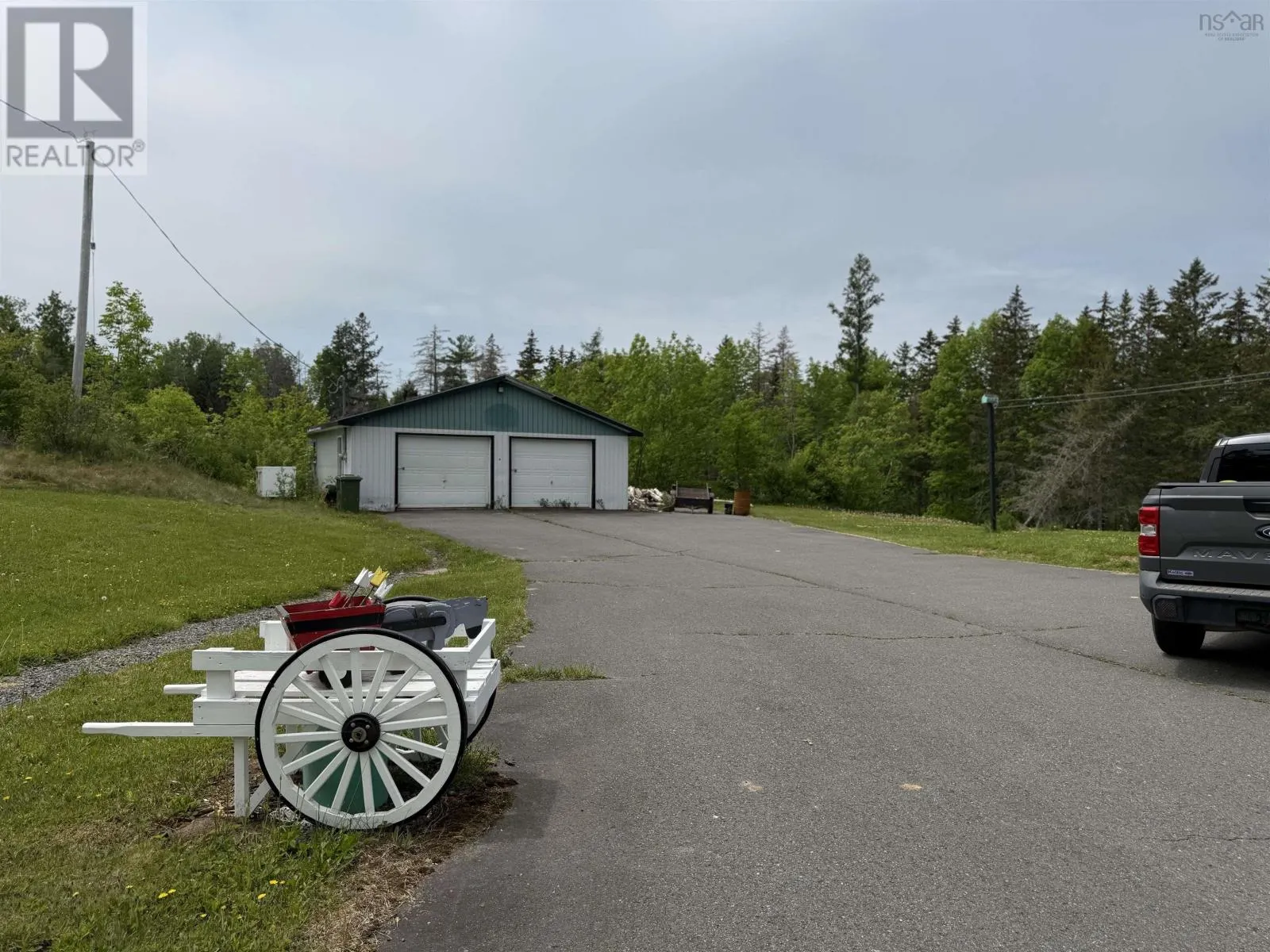947 Pleasant Valley Rd Road
