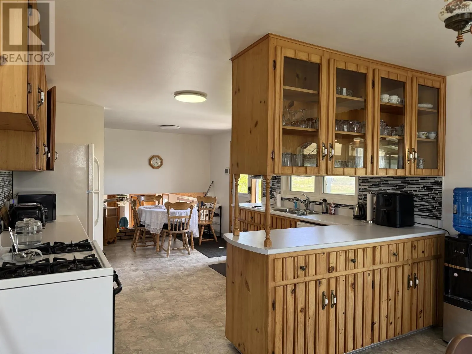 947 Pleasant Valley Rd Road