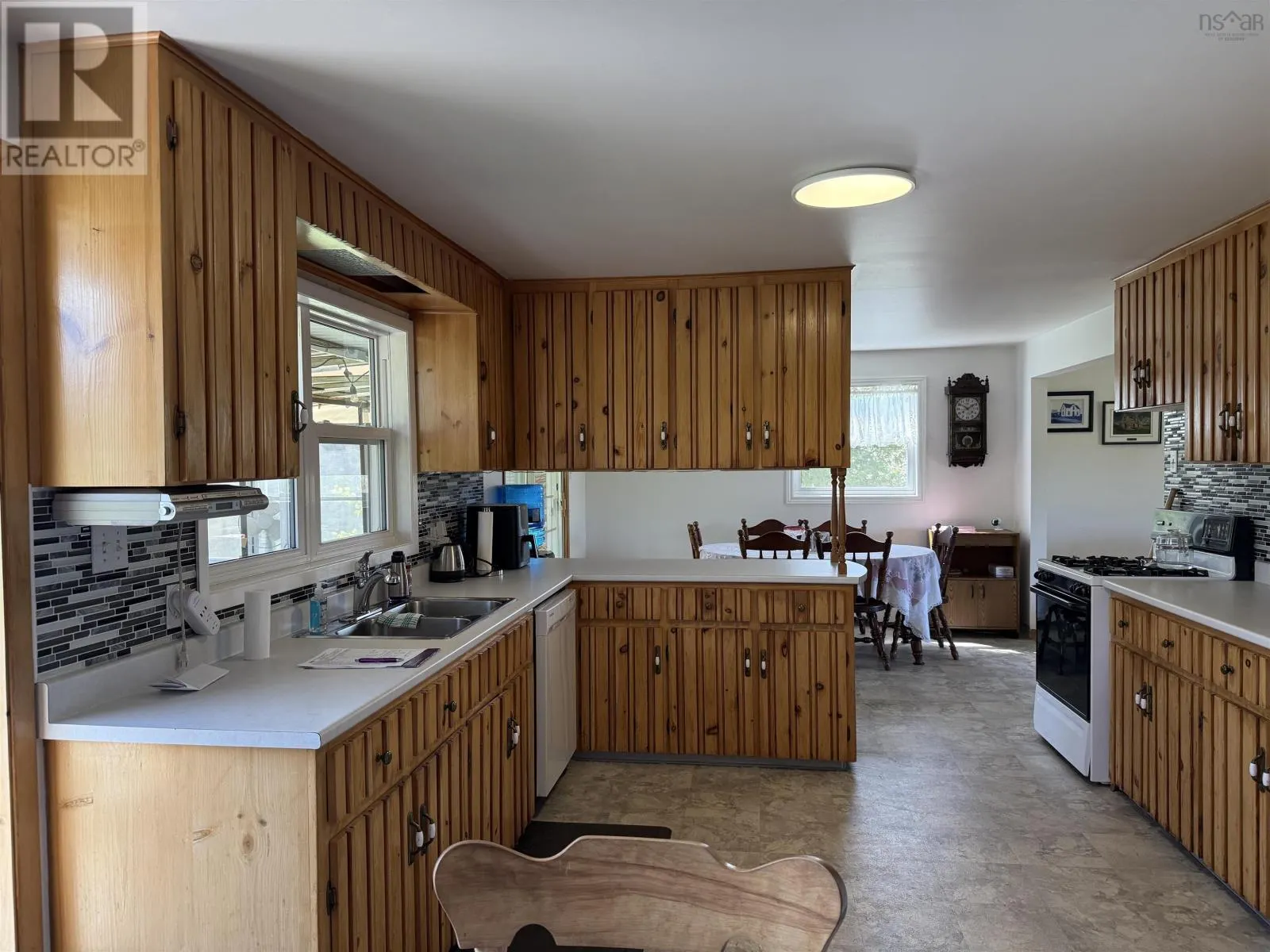 947 Pleasant Valley Rd Road