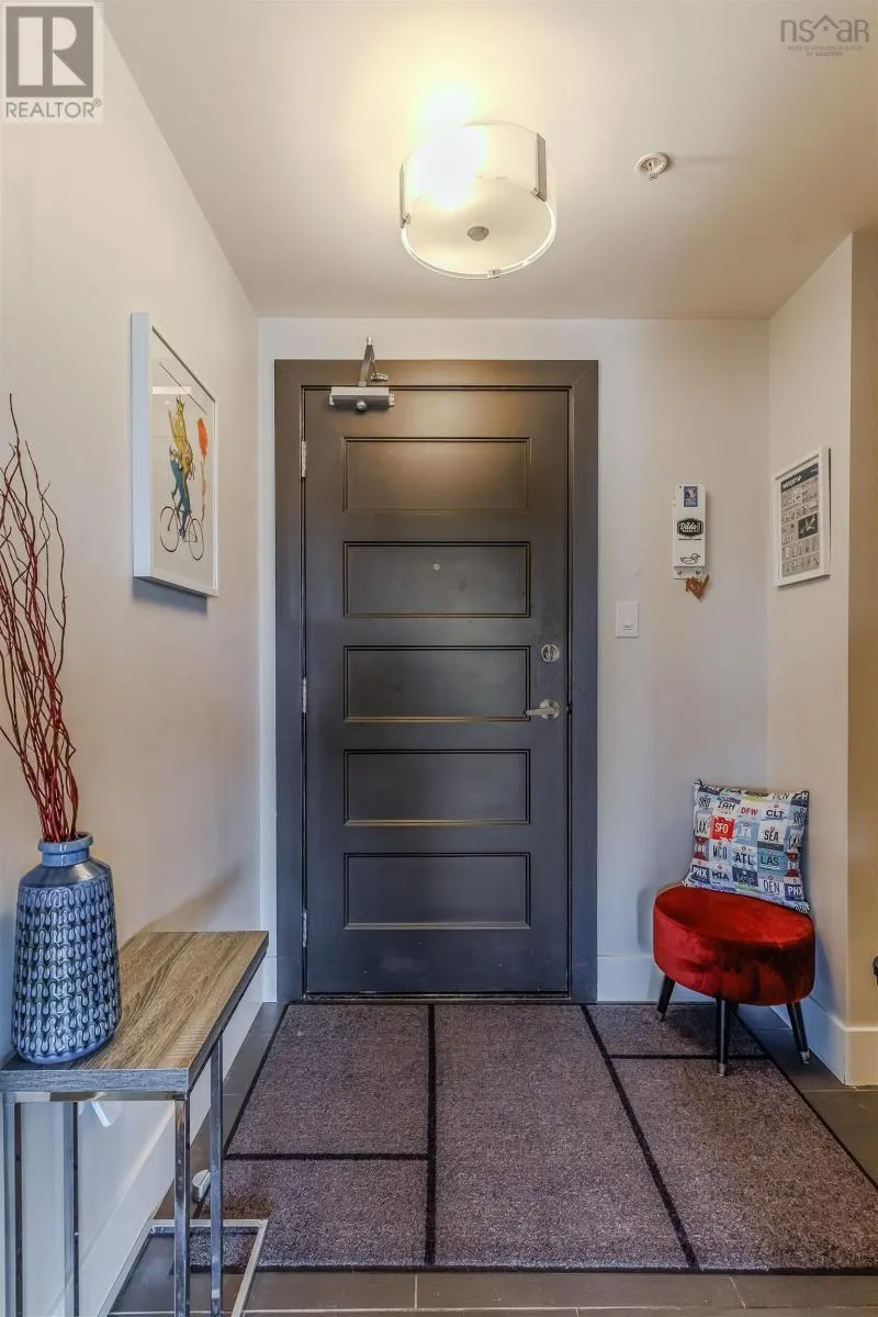 308 15 Kings Wharf Place