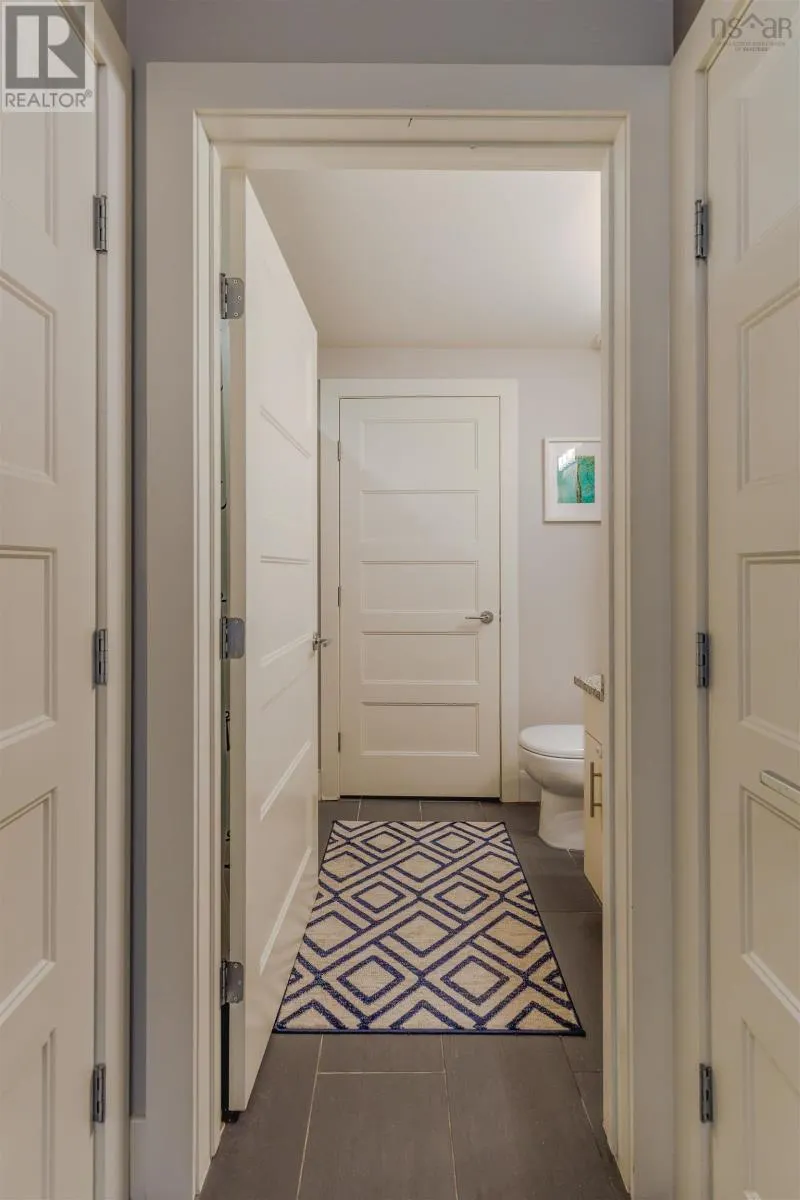 308 15 Kings Wharf Place