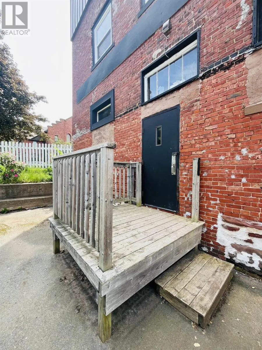 10 Havelock Street