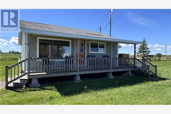 11 DOUGLAS Crescent