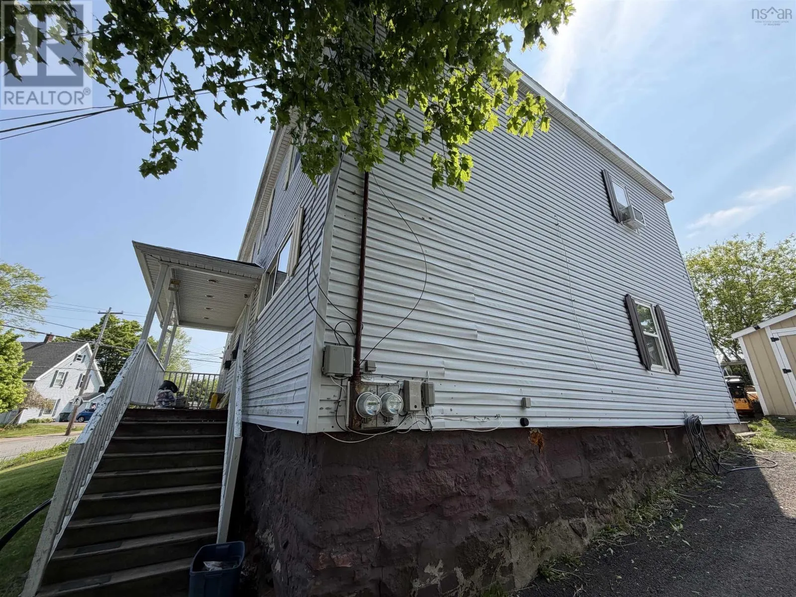 30-32 West Pleasant Street