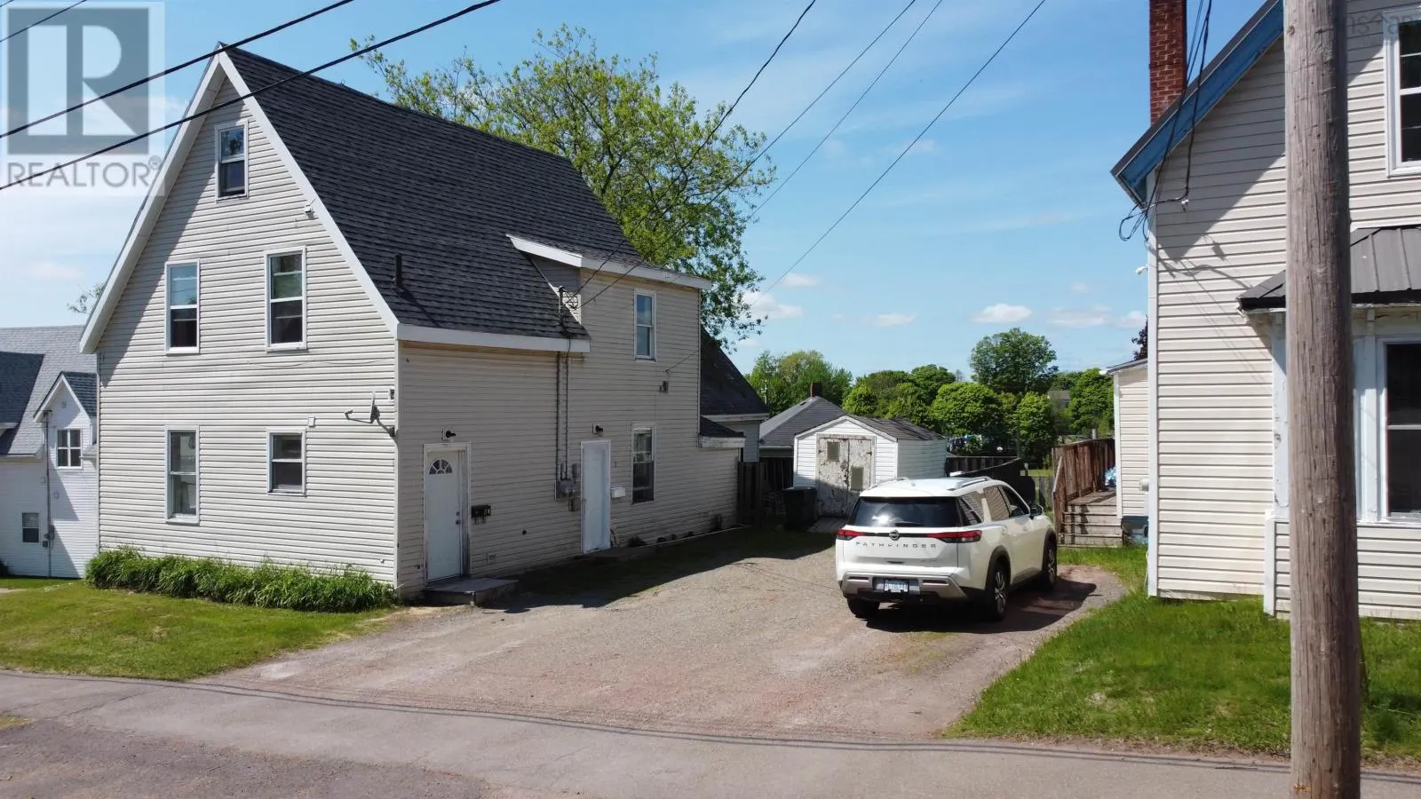 8 East Pleasant Street