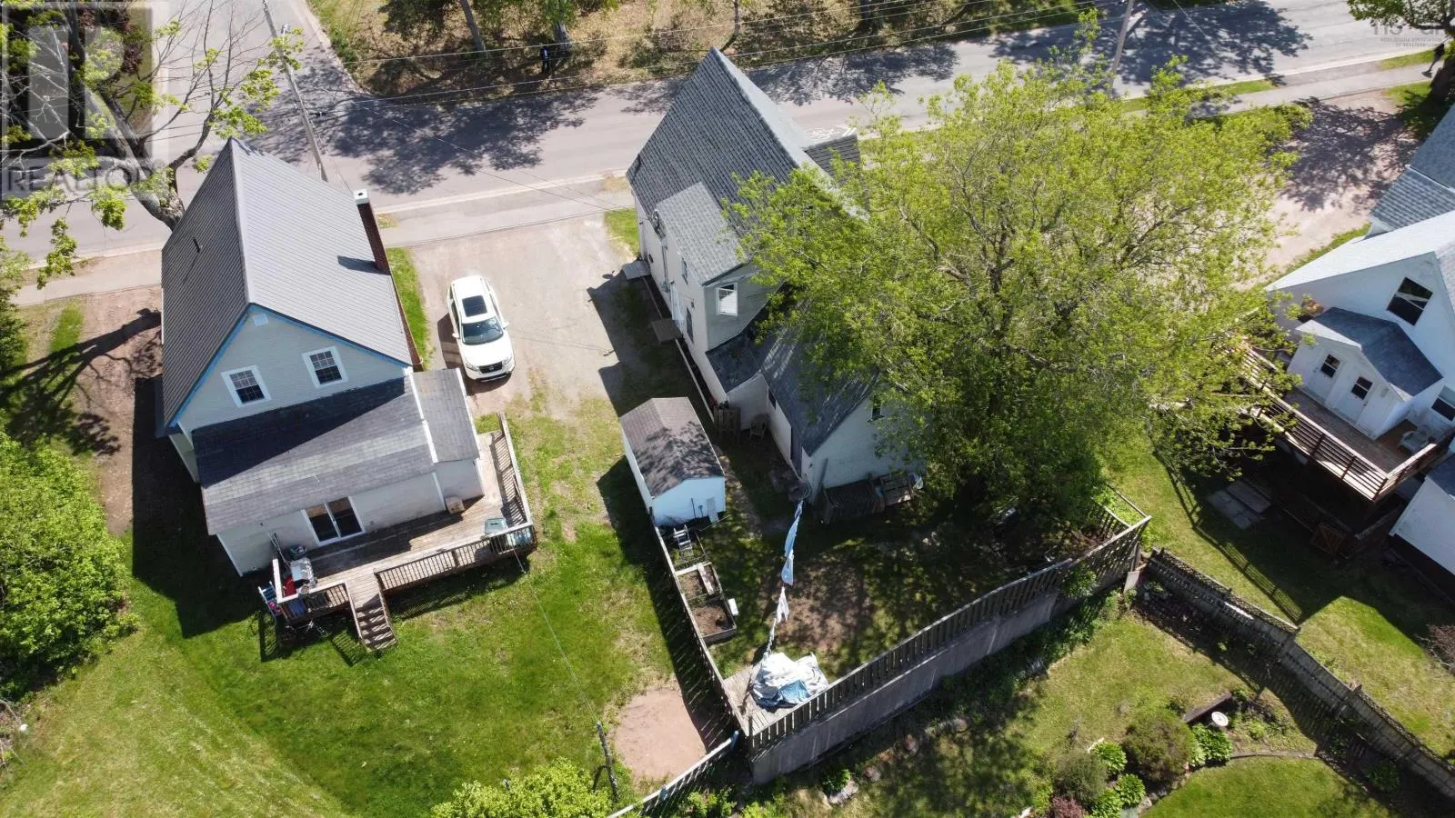 8 East Pleasant Street