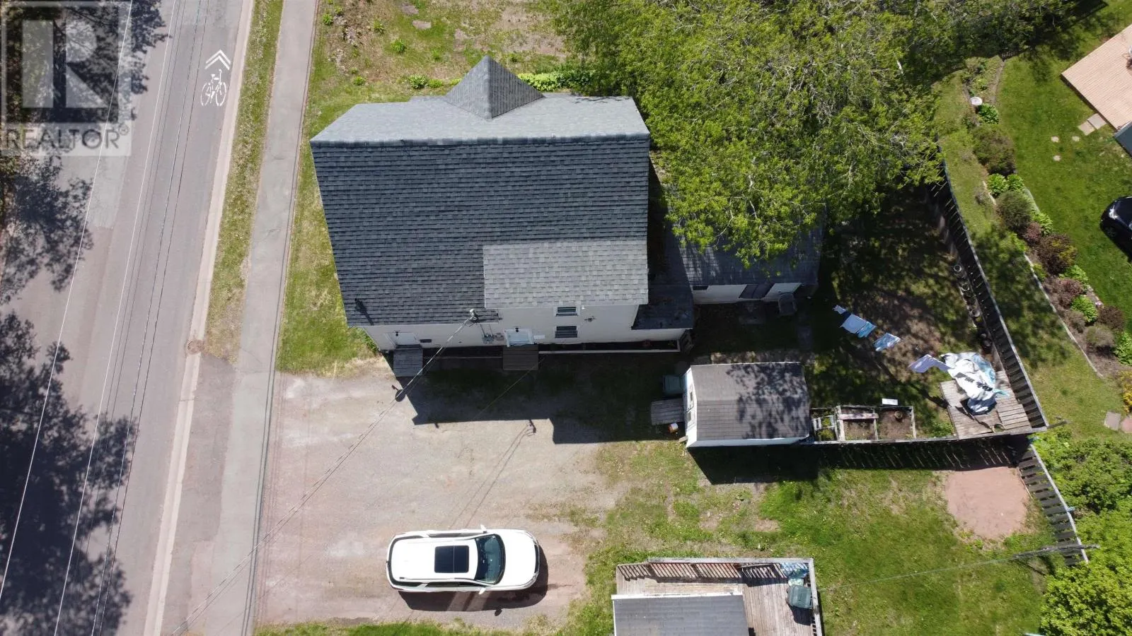 8 East Pleasant Street