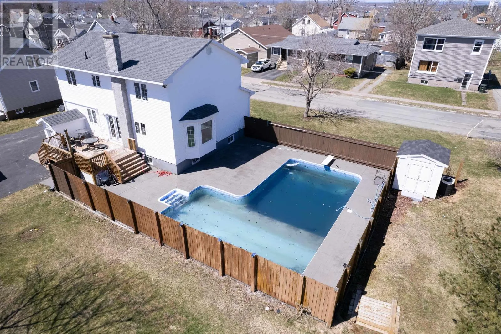 348 Cartier Street
