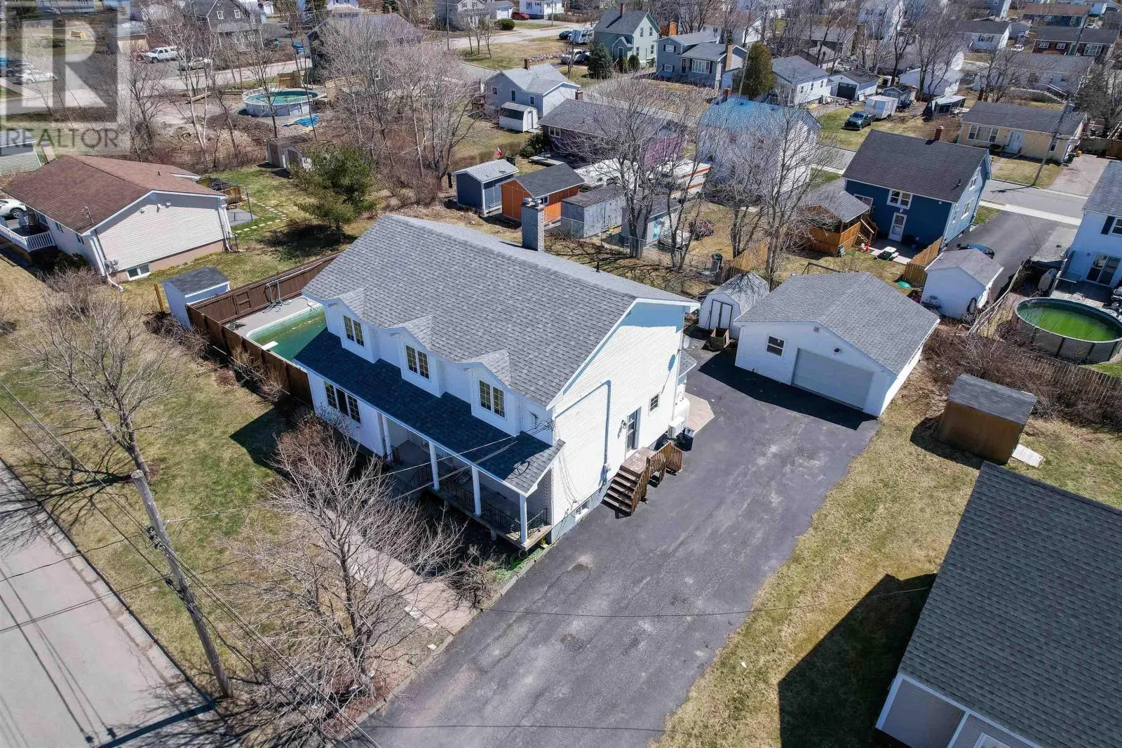 348 Cartier Street