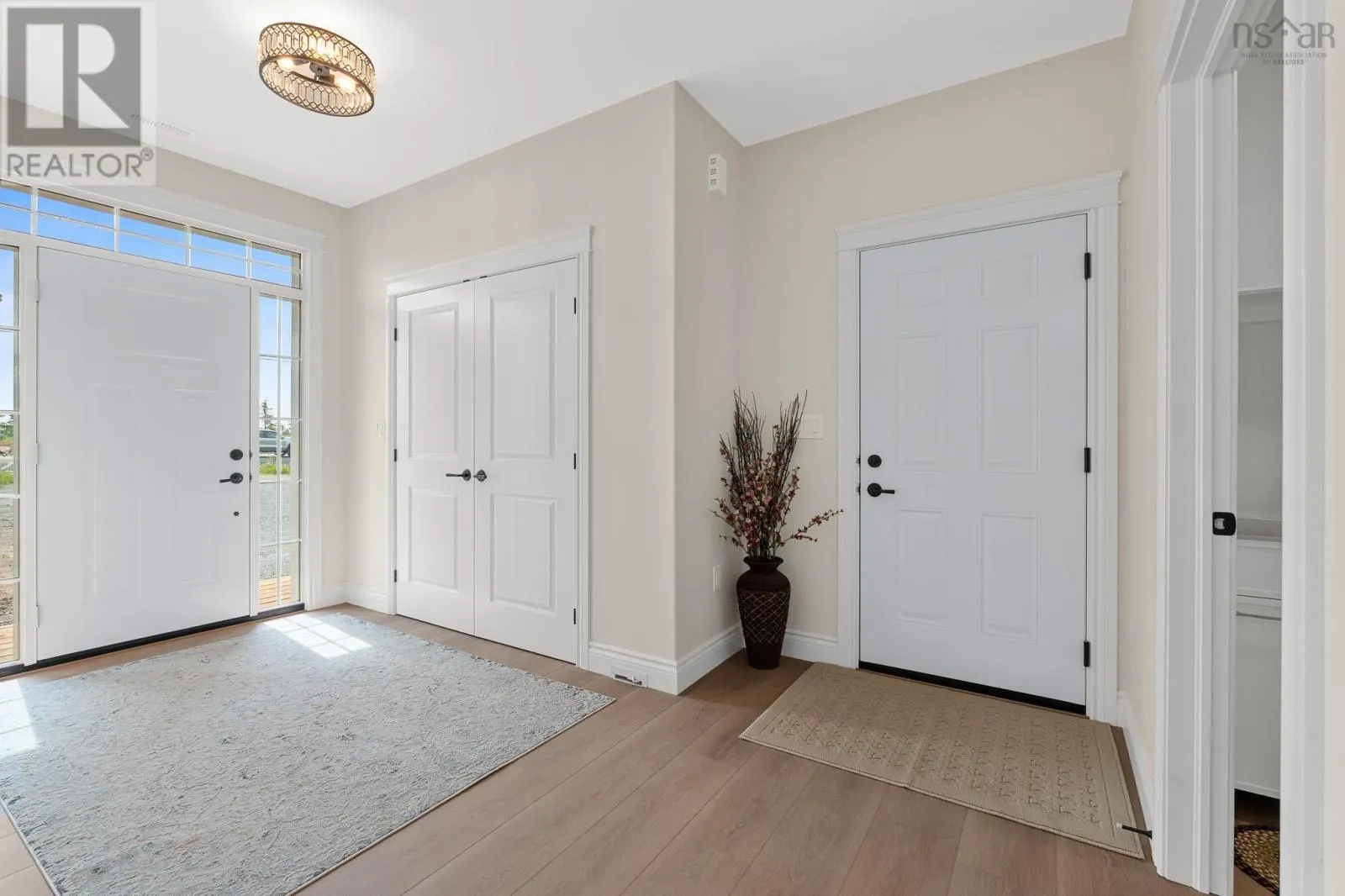1097 Fleetwood Drive