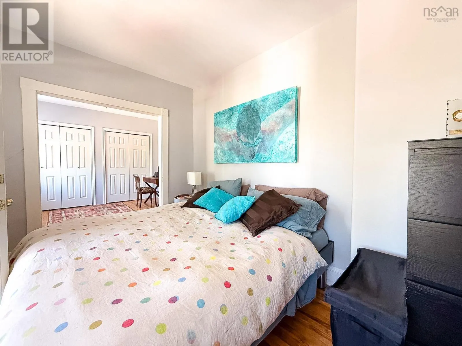 30 Beacon Street
