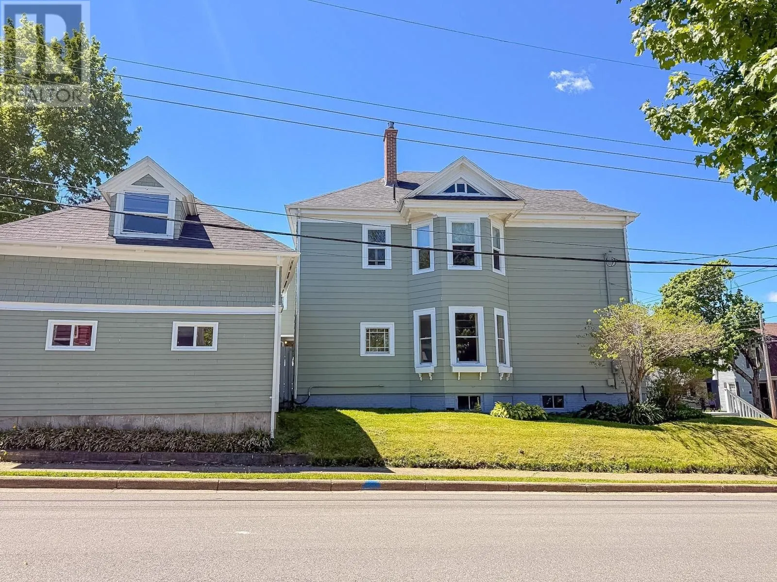 30 Beacon Street