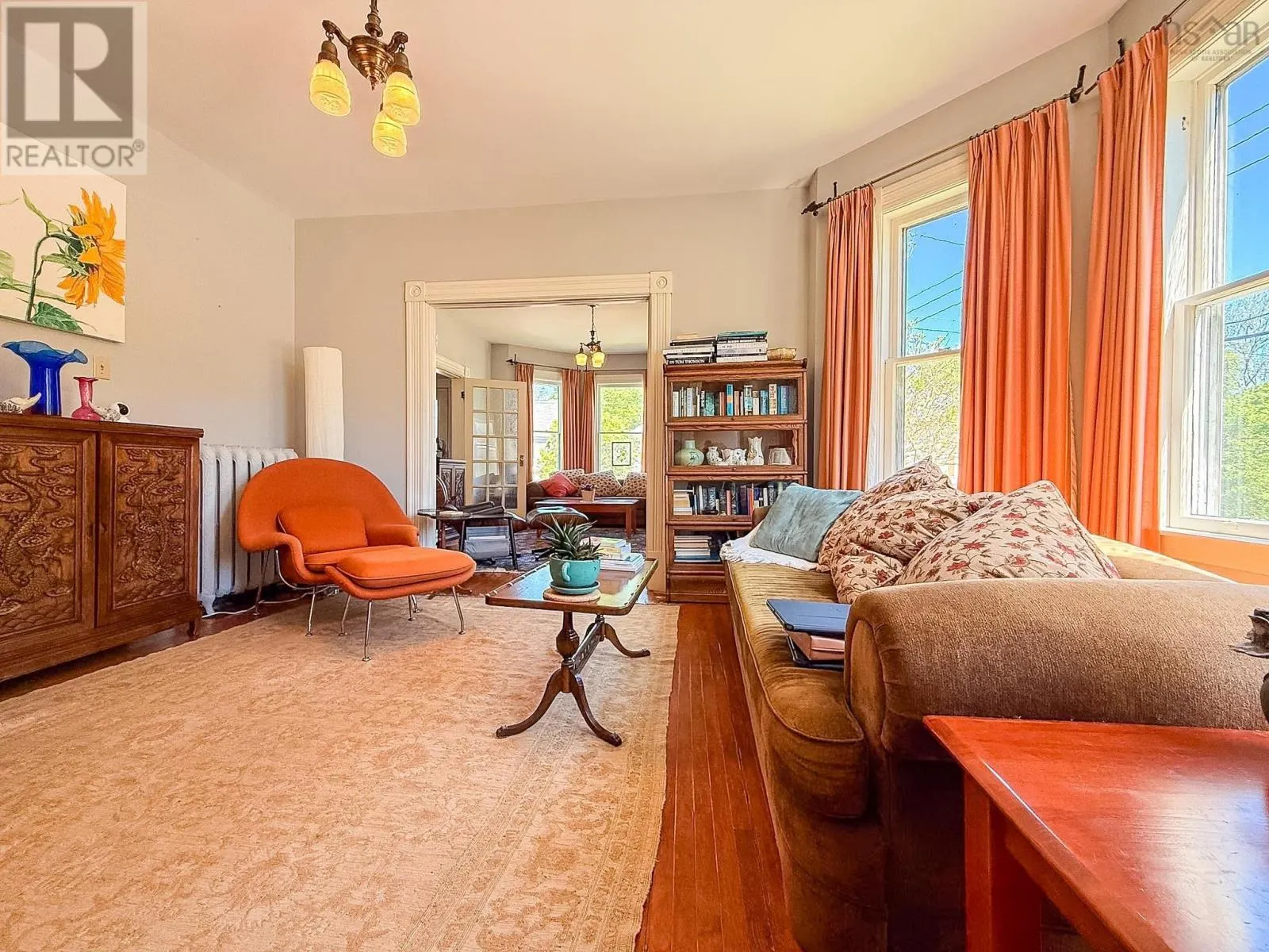 30 Beacon Street