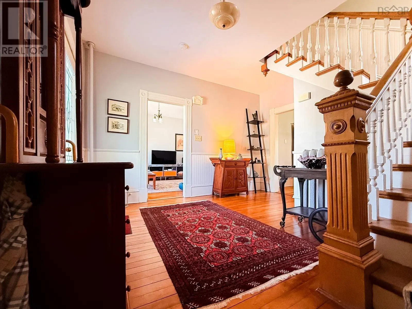 30 Beacon Street