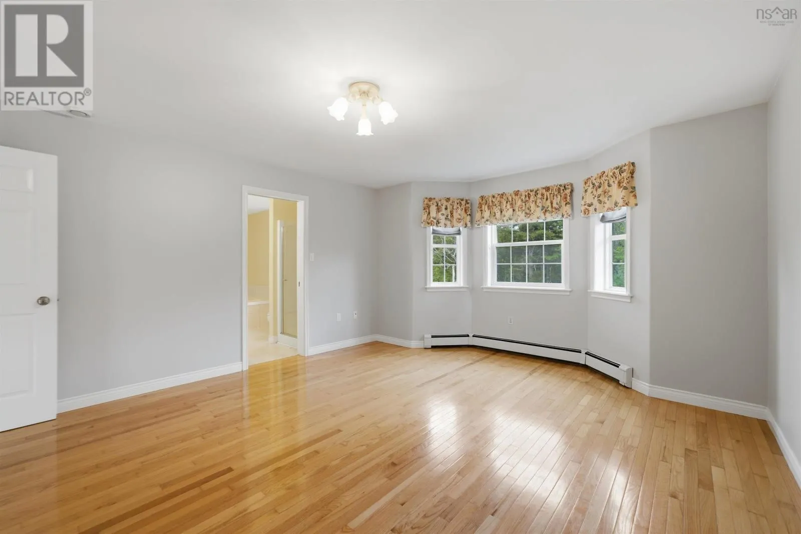 111 St George Boulevard