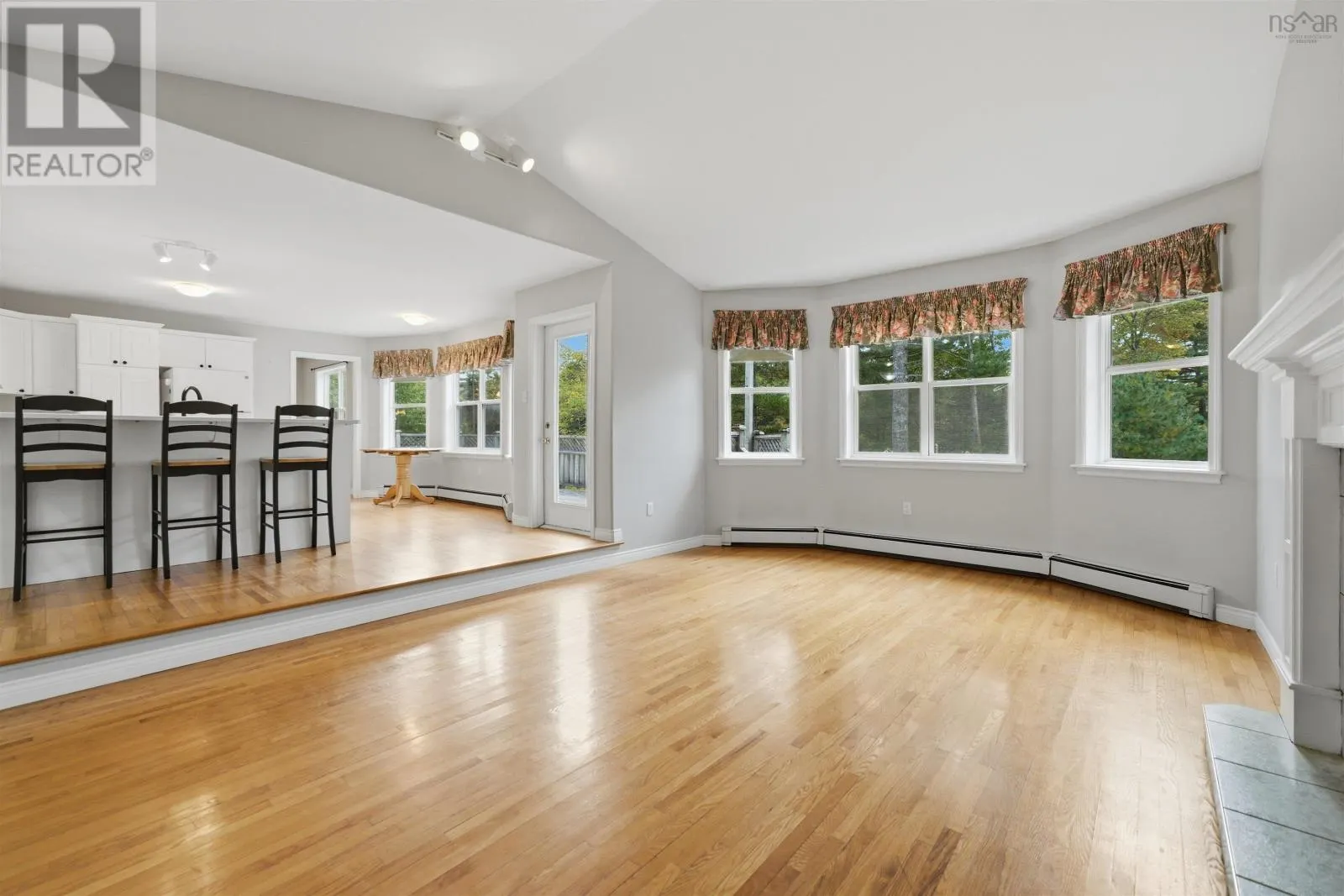 111 St George Boulevard