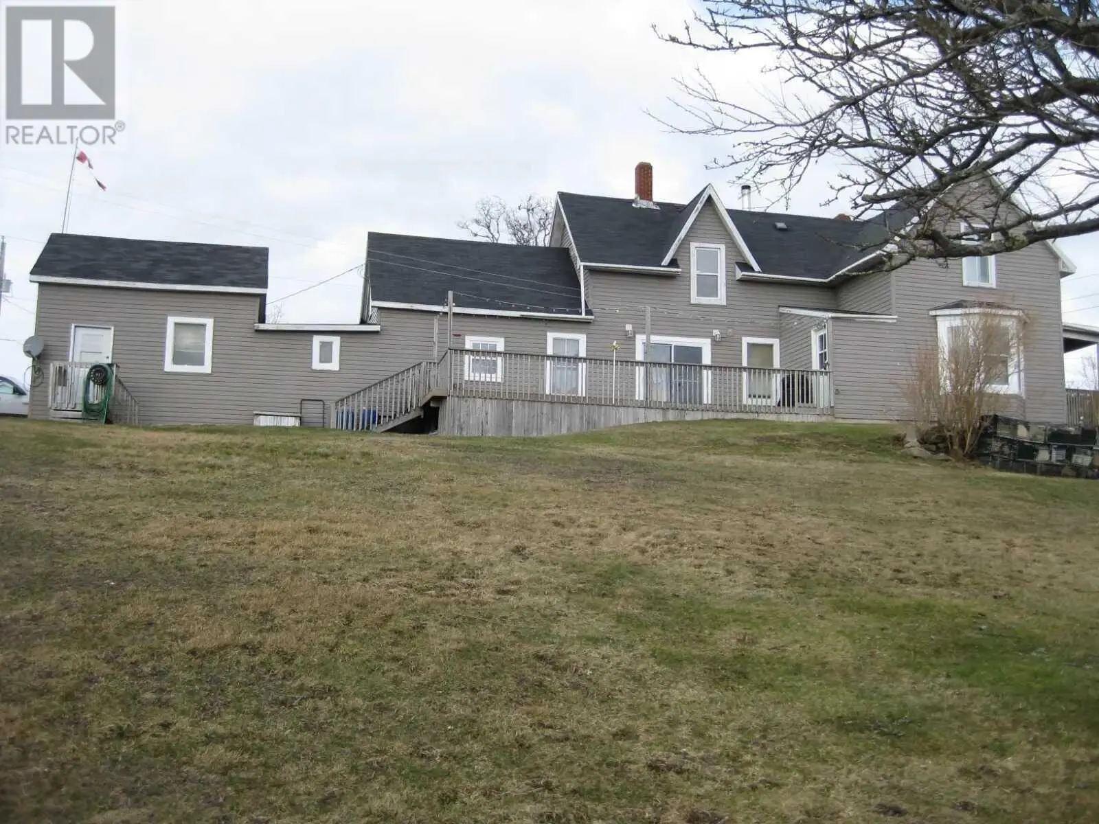 5 Strickland Road