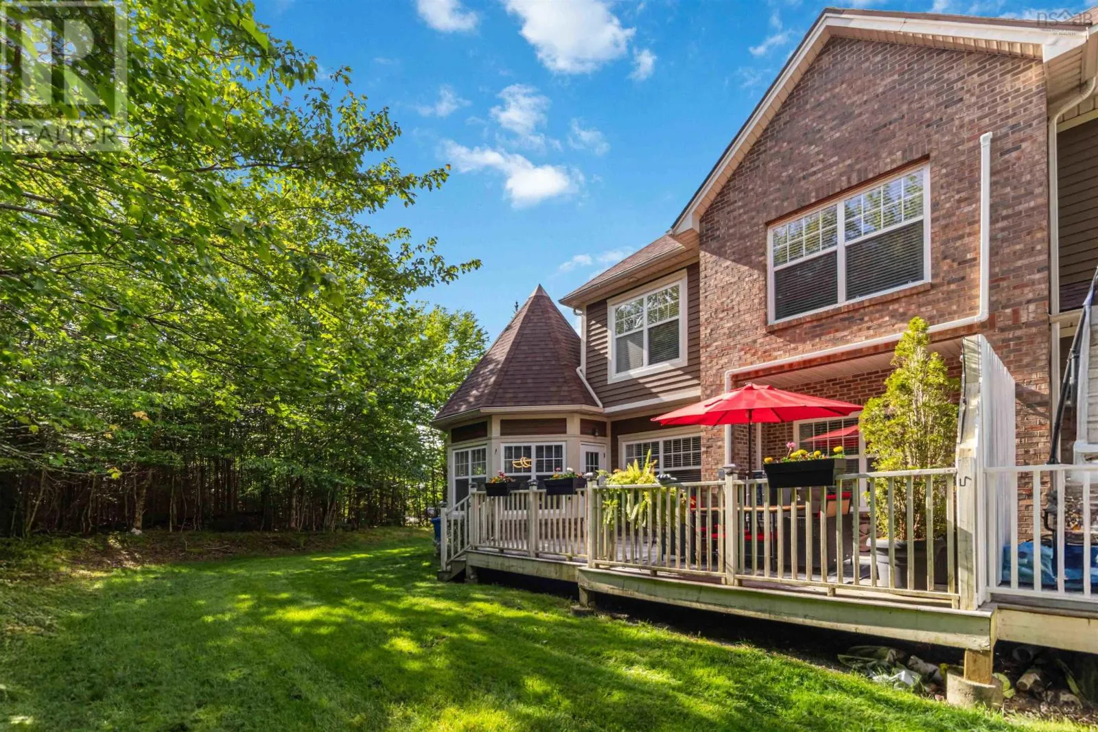 93 Greenside Lane