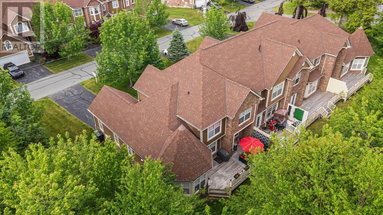 93 Greenside Lane