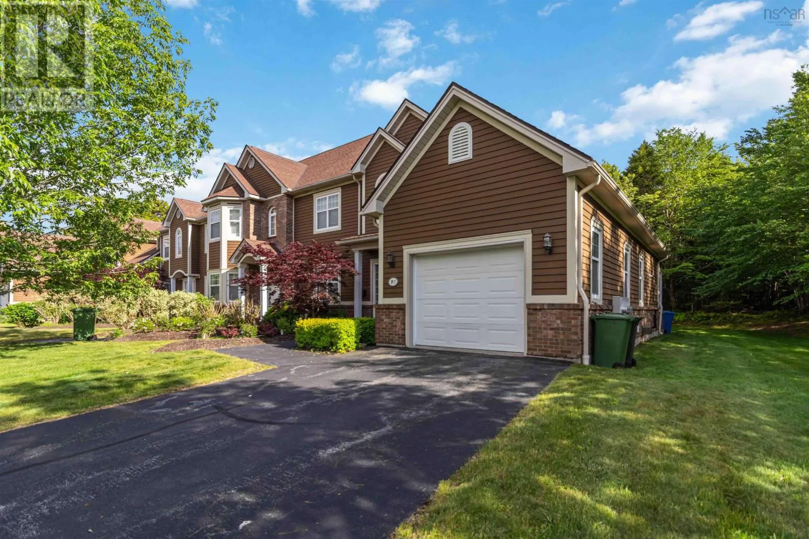 93 Greenside Lane