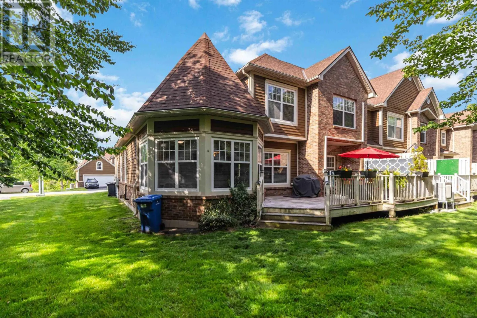 93 Greenside Lane