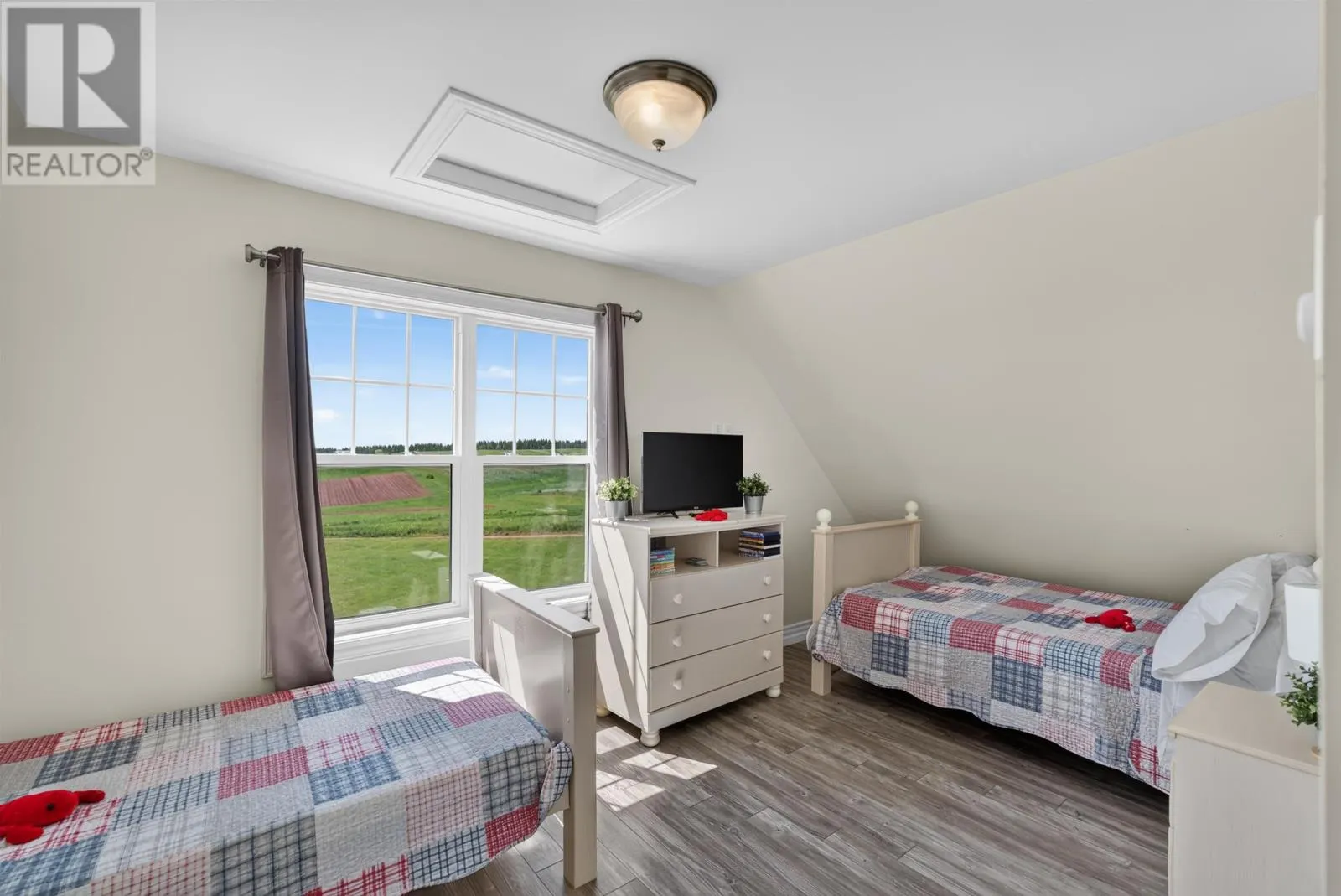 222 Camelot