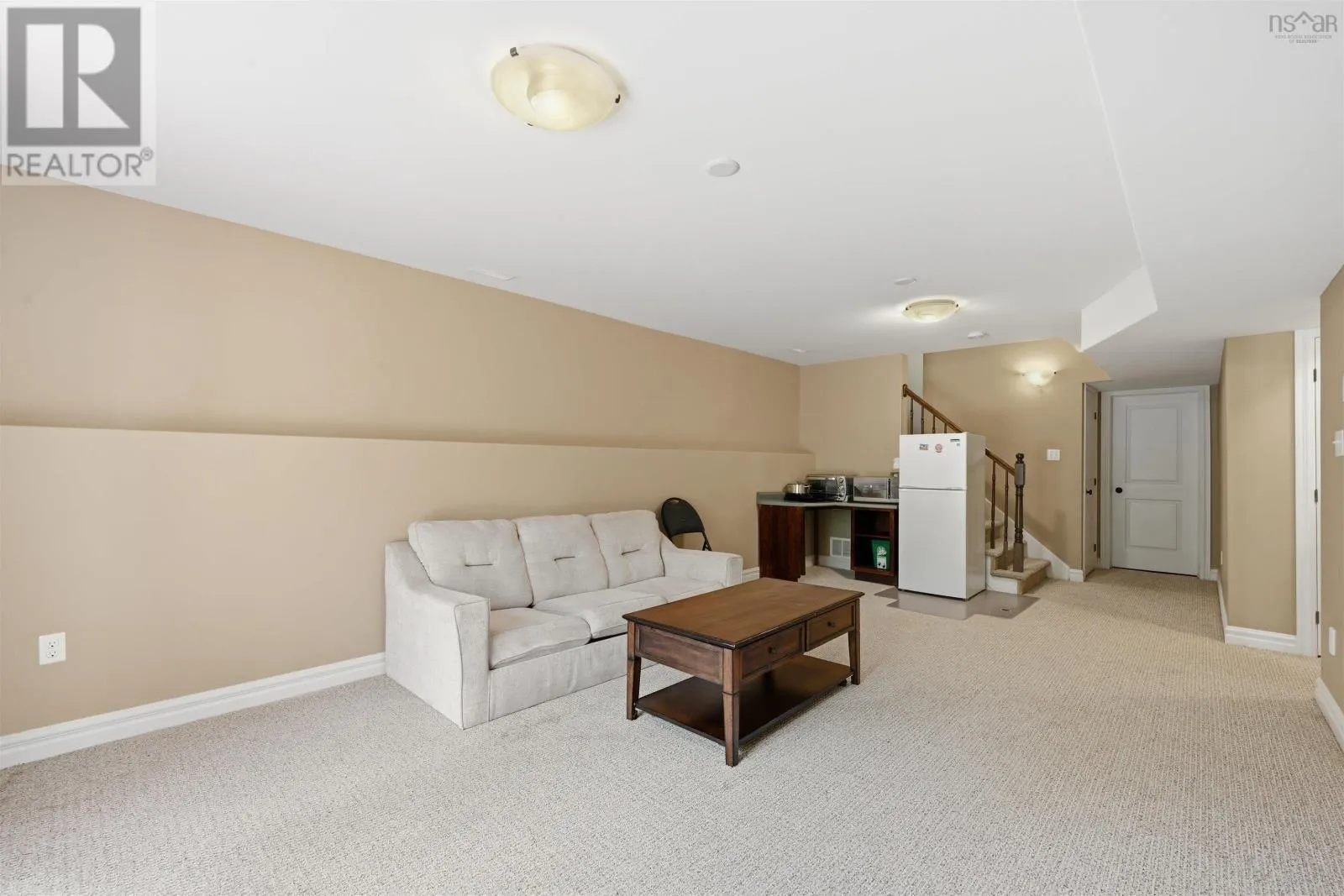 55 Windridge Lane