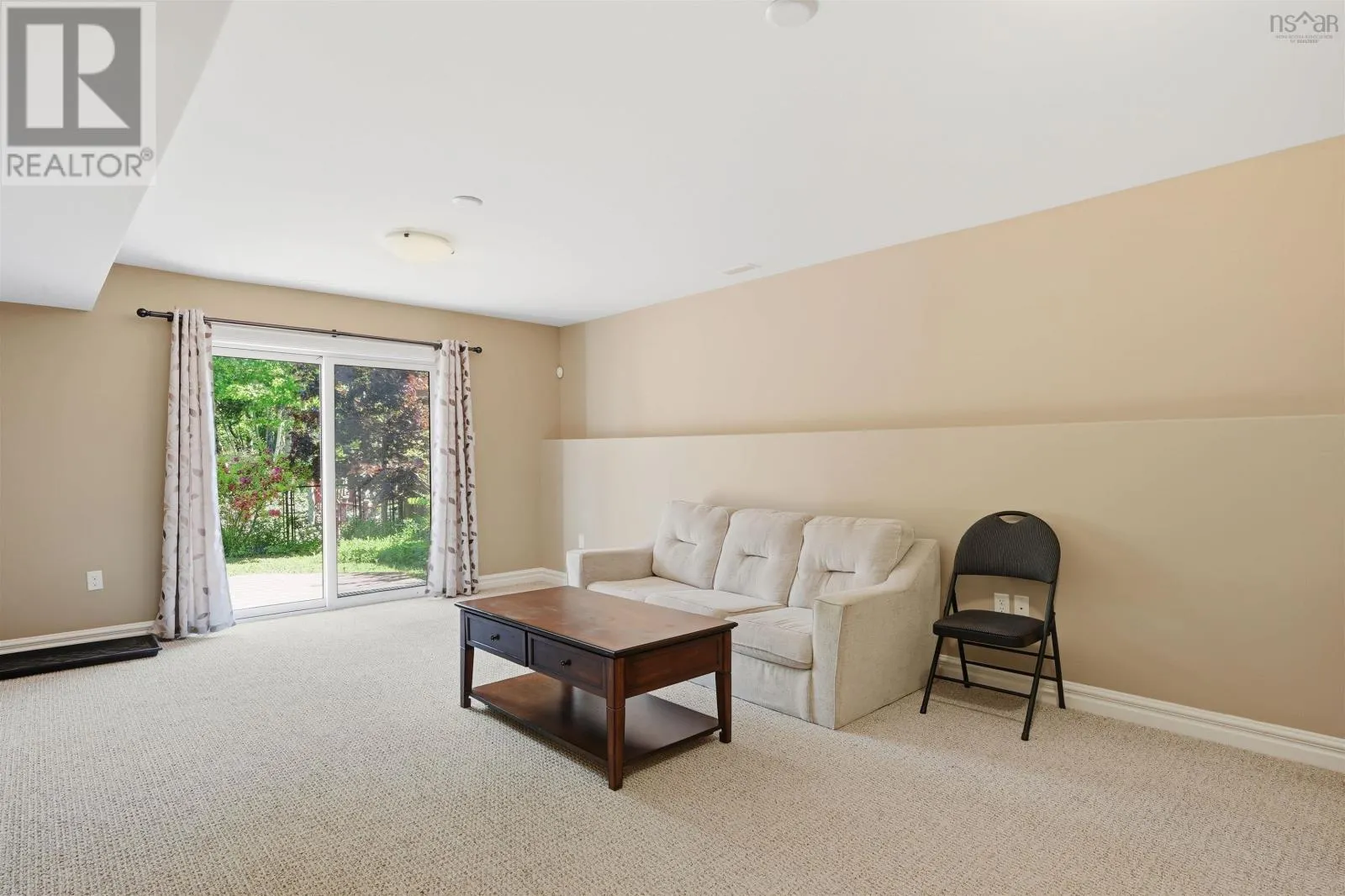 55 Windridge Lane