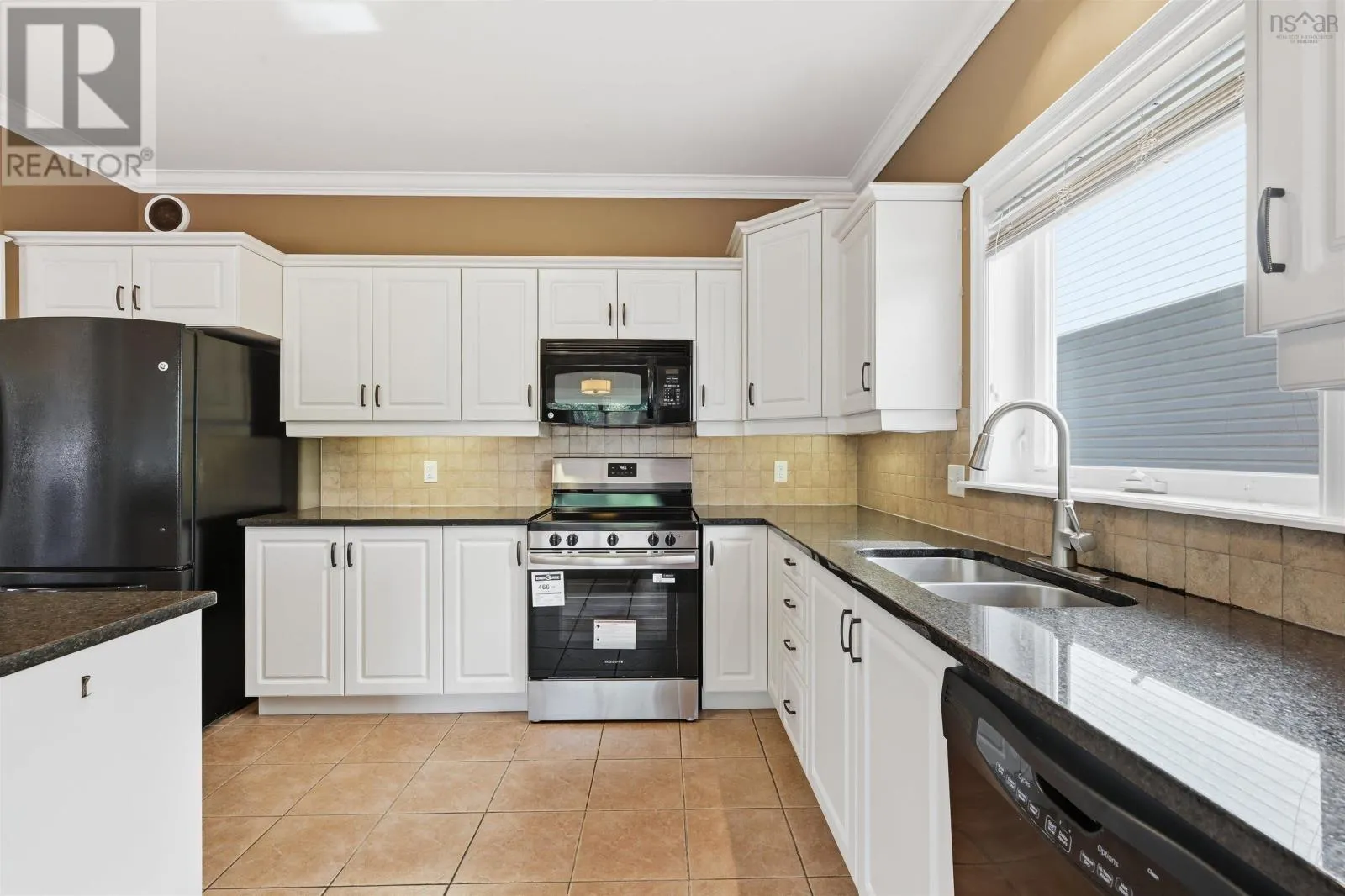 55 Windridge Lane