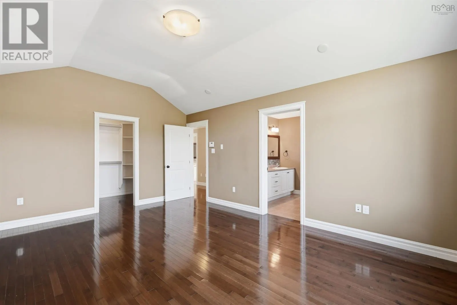 55 Windridge Lane