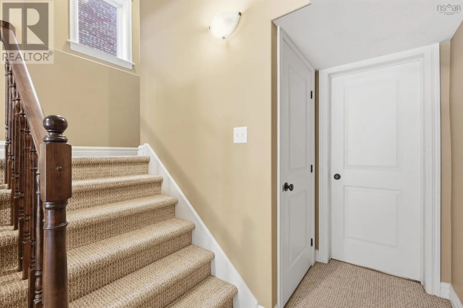 55 Windridge Lane