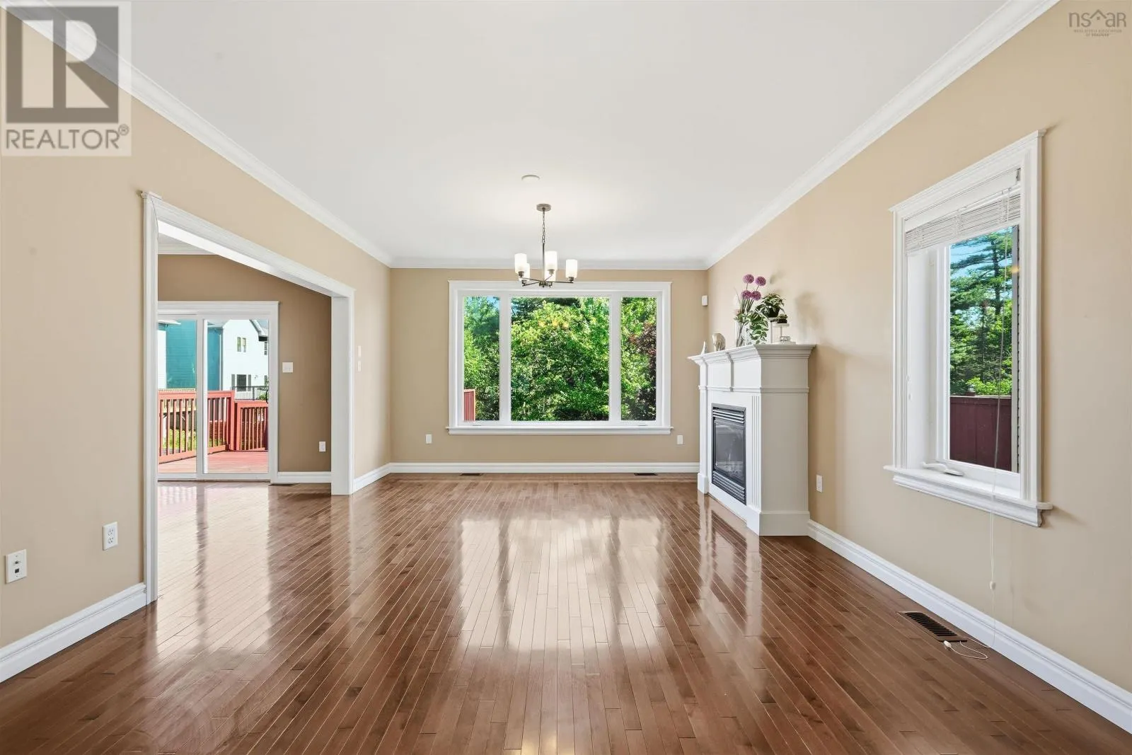 55 Windridge Lane