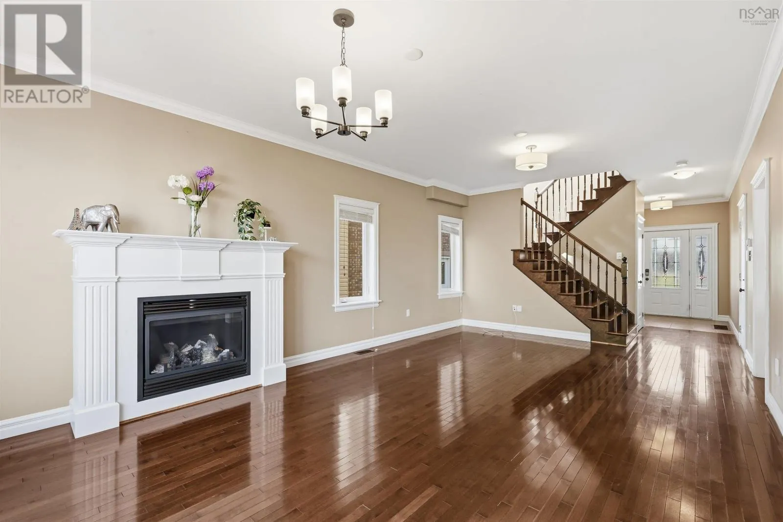 55 Windridge Lane