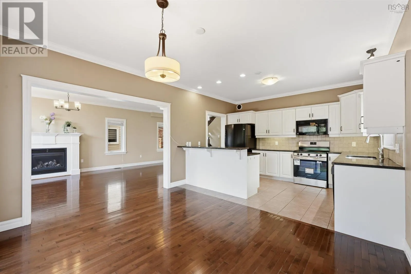55 Windridge Lane
