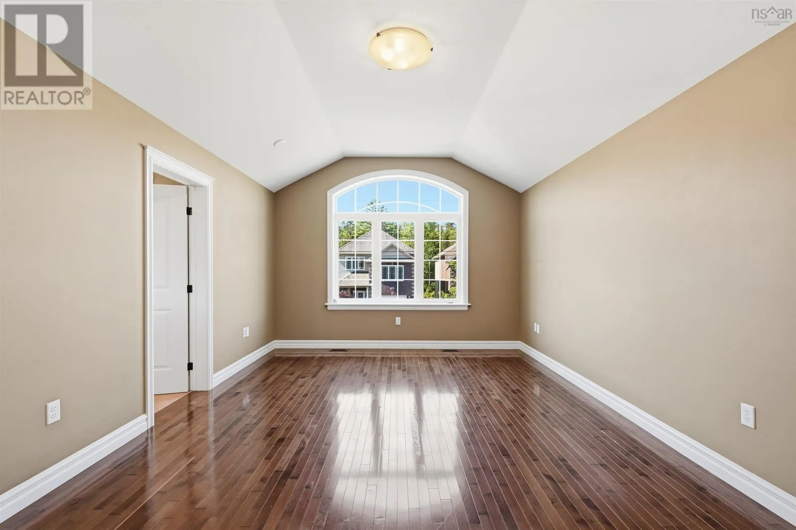55 Windridge Lane