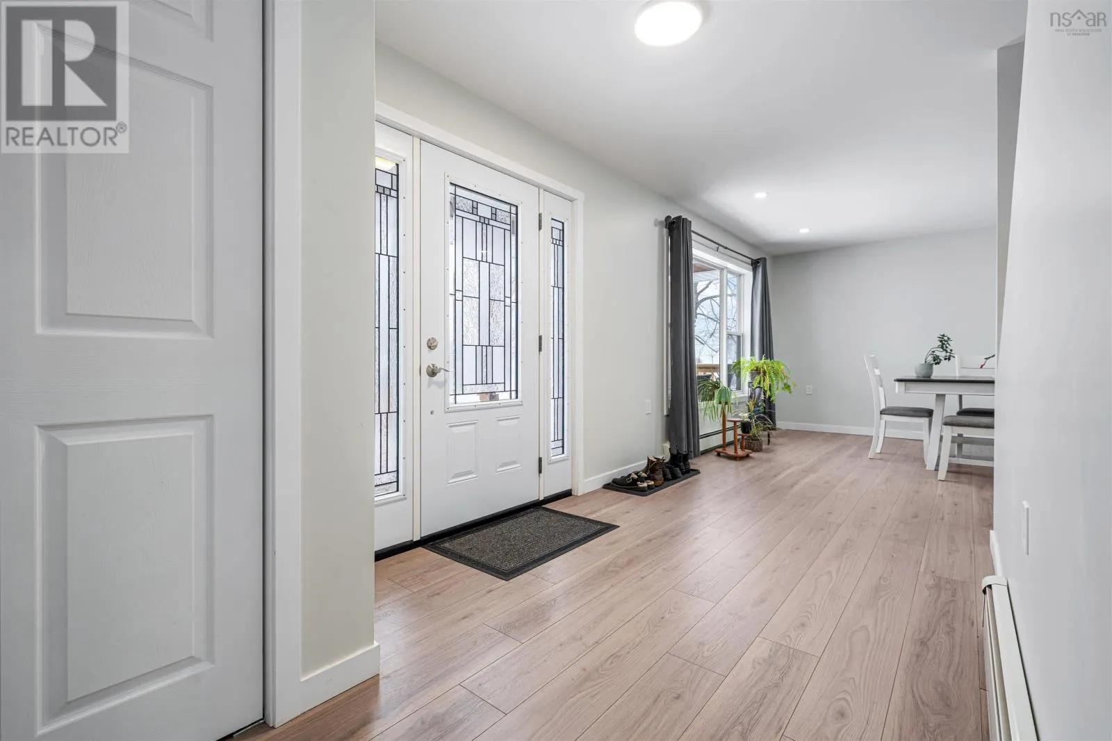 1568 North Main Street