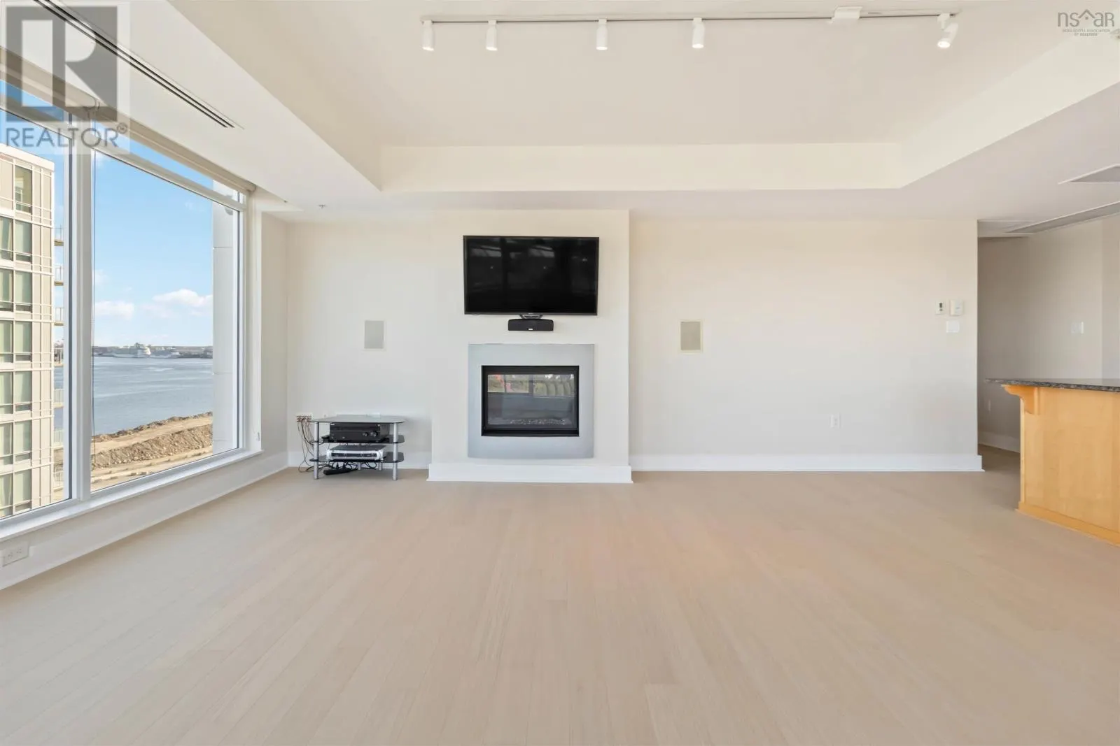 902 31 Kings Wharf Place|The Keelson at Kings Wharf