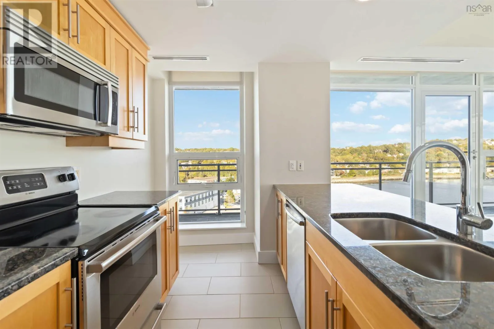 902 31 Kings Wharf Place|The Keelson at Kings Wharf