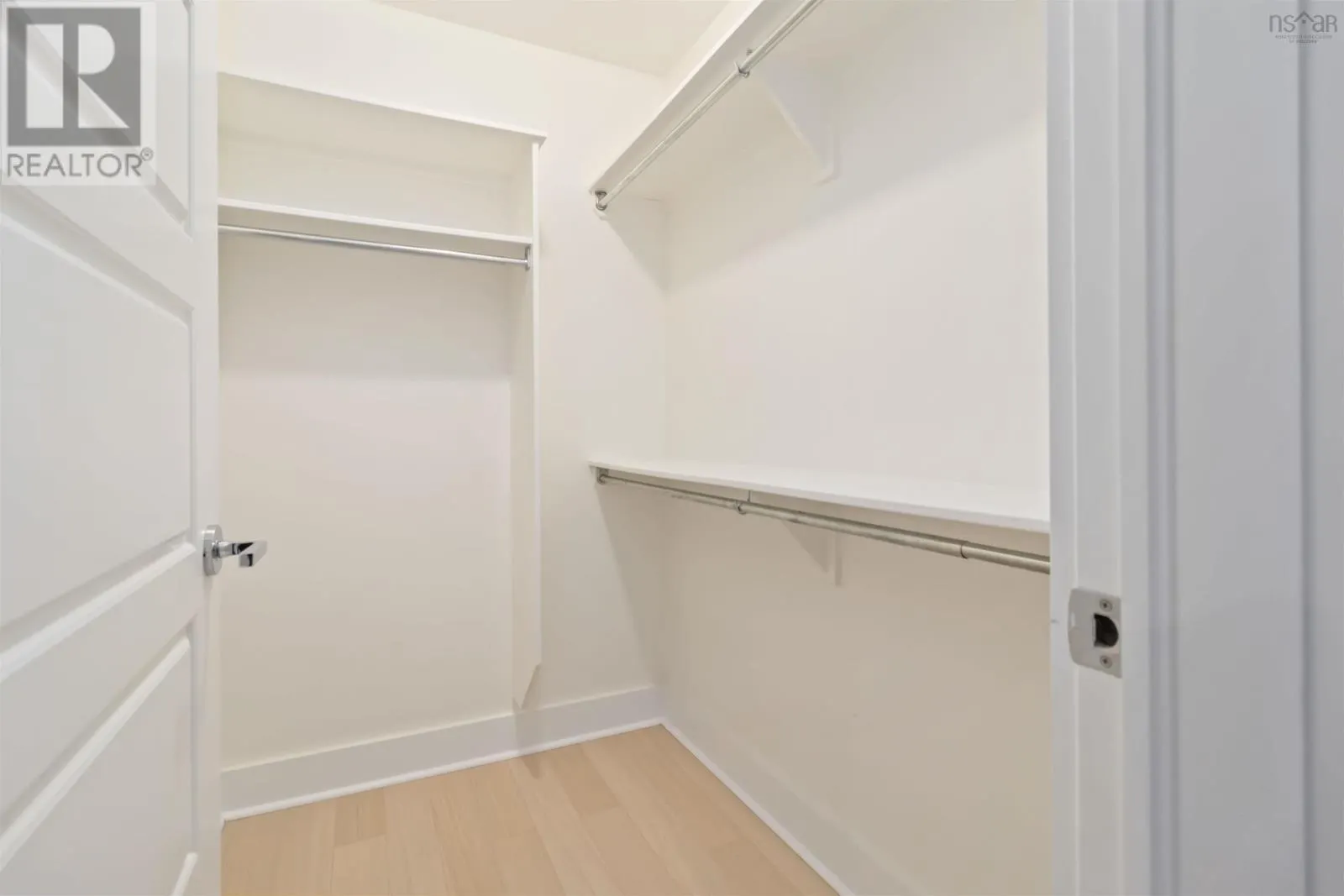 902 31 Kings Wharf Place|The Keelson at Kings Wharf