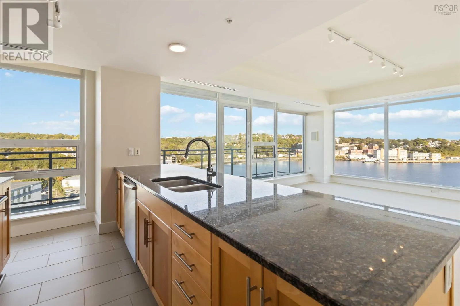 902 31 Kings Wharf Place|The Keelson at Kings Wharf