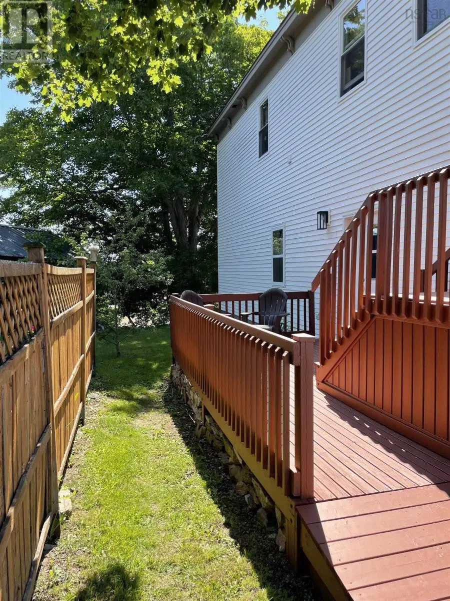 62 School Street