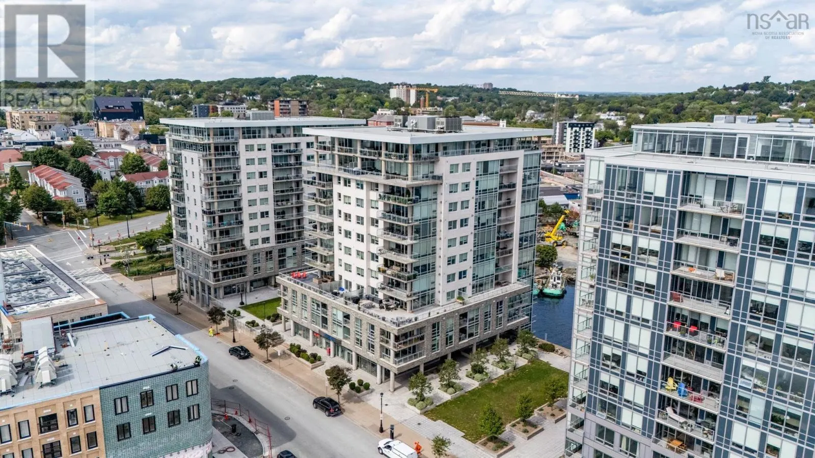 1203 31 Kings Wharf Place