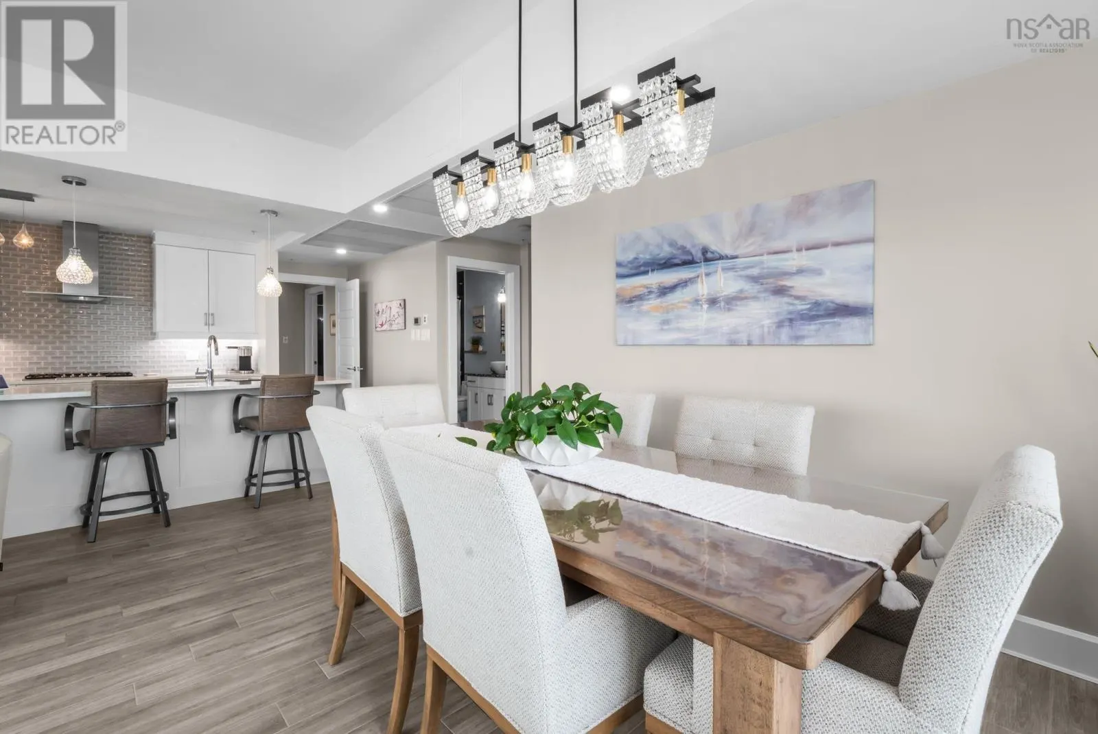 1203 31 Kings Wharf Place