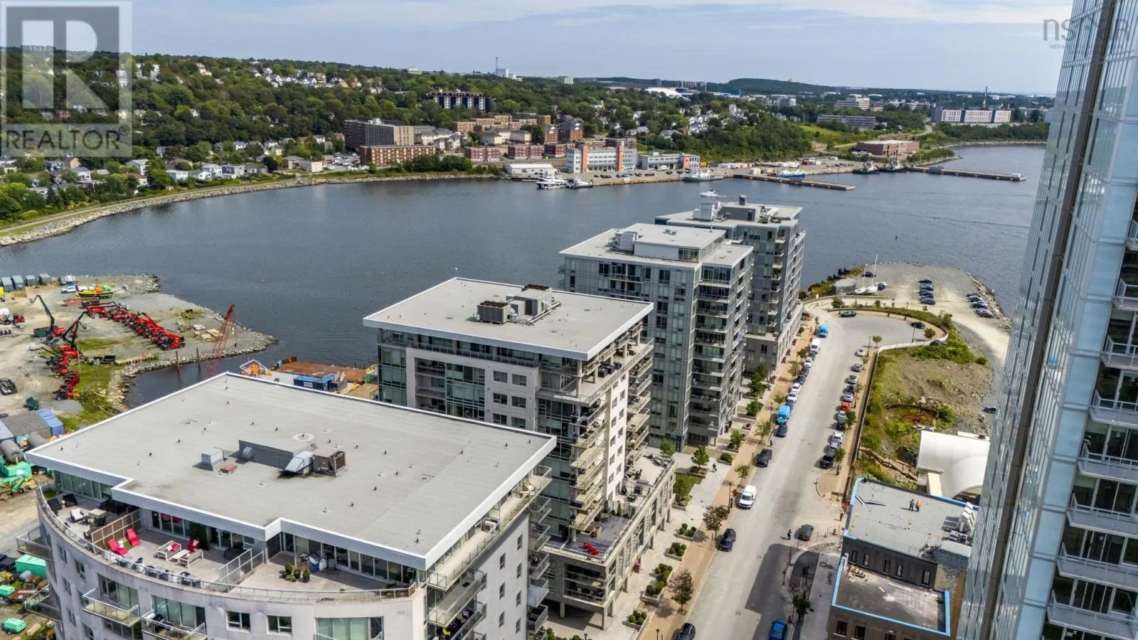 1203 31 Kings Wharf Place